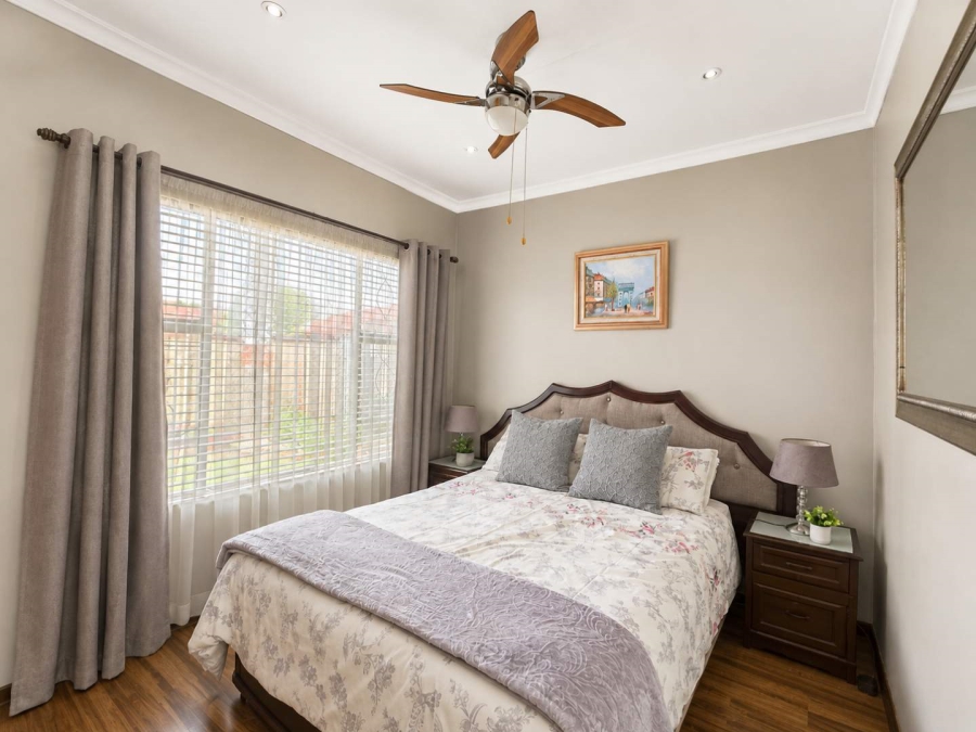 2 Bedroom Property for Sale in Heuwelsig Free State